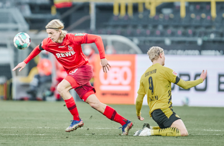 开云体育入口-包含科隆主场硬仗告平沙尔克04应有得分难题的词条