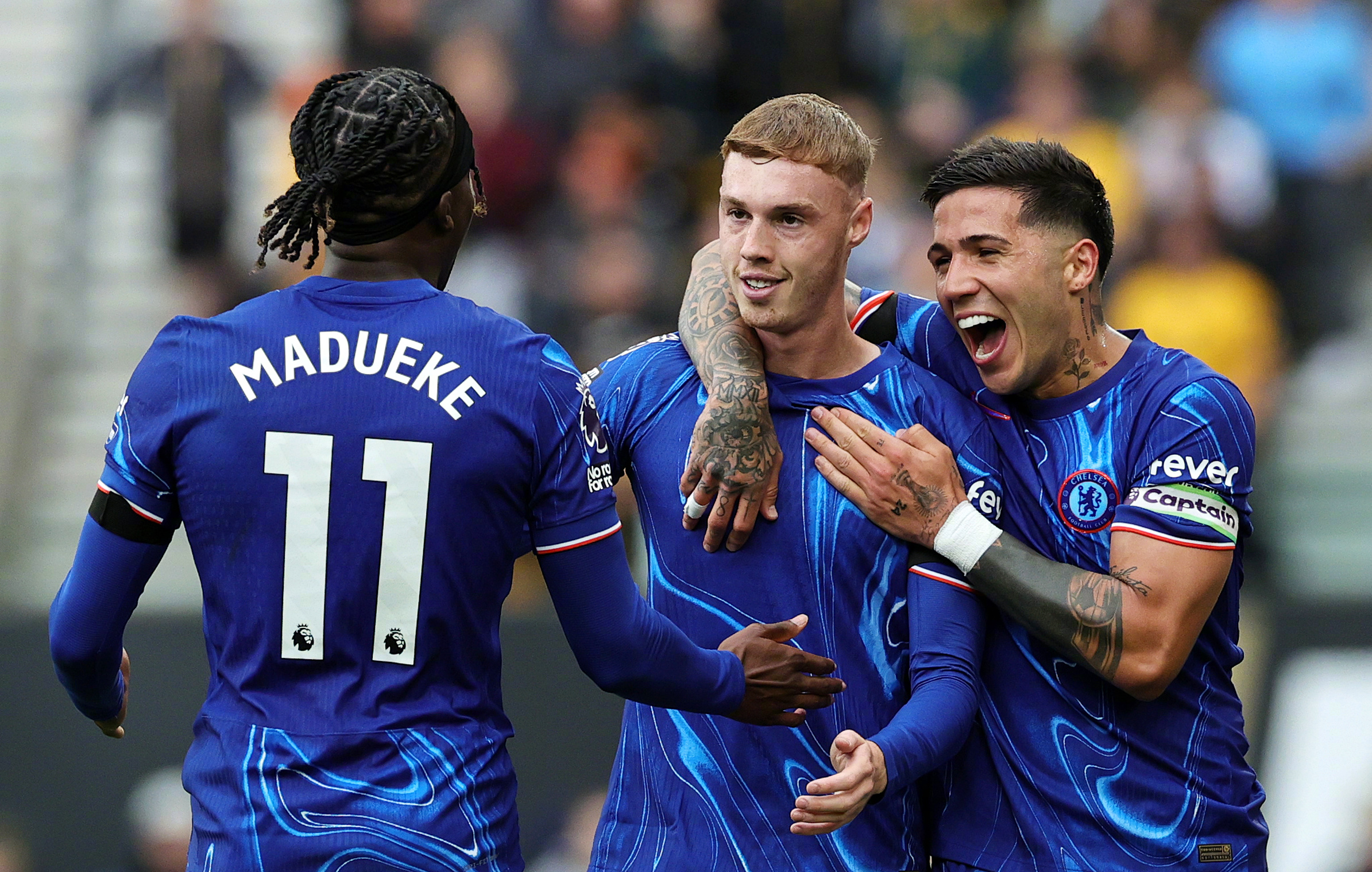 开云体育官网-关于切尔西击败对手，继续紧咬英超领头羊的信息