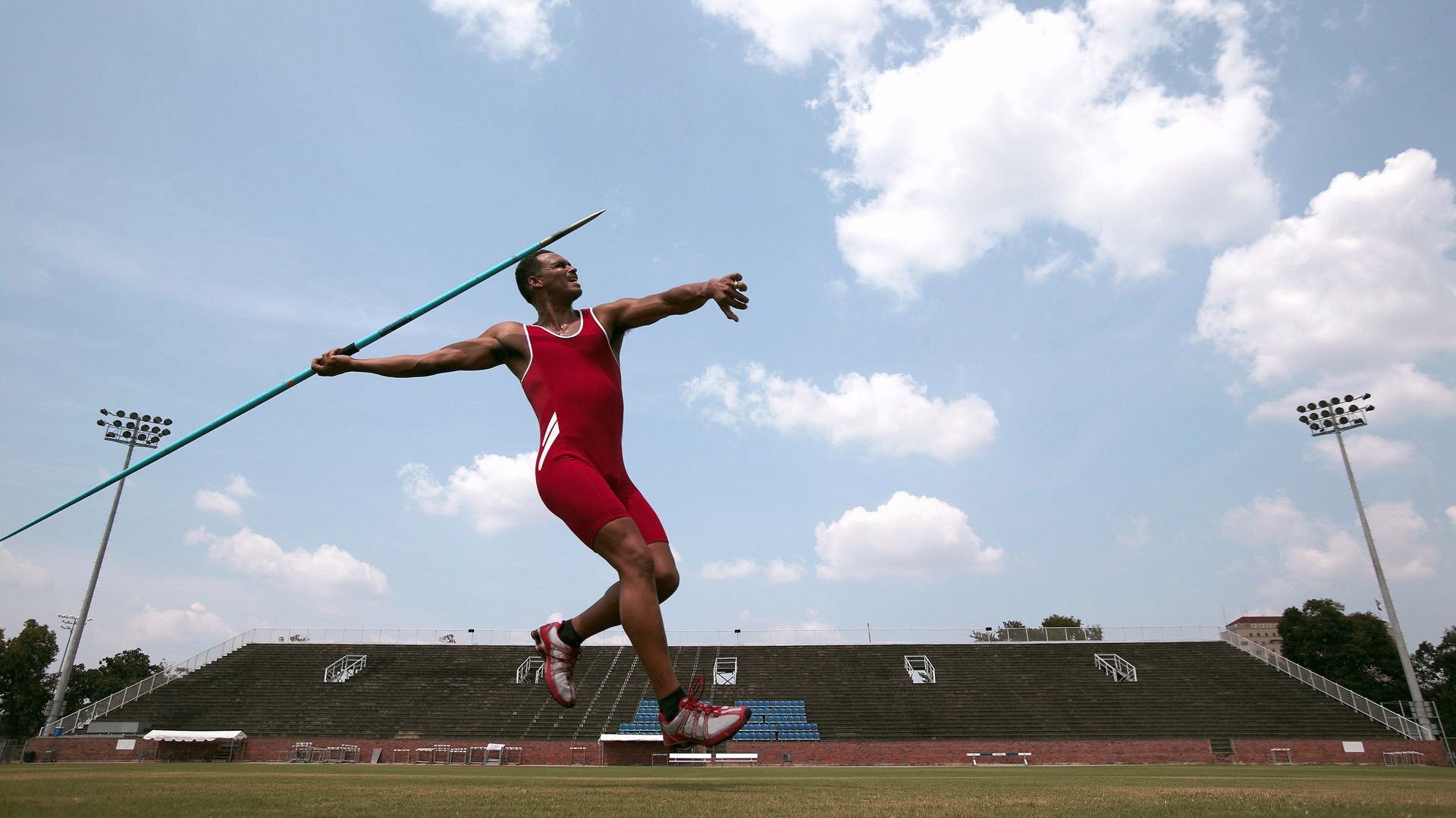 开云体育-焦点战阿尔瓦雷斯证明自己，阿森纳绝杀波兰展现韧性