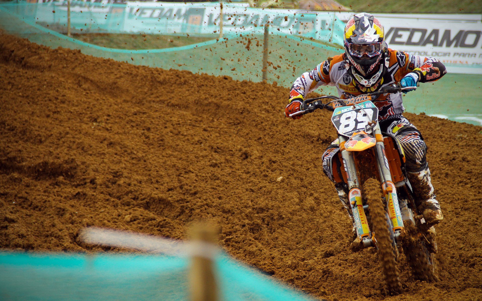 唯一性之战，当曼联收割国米，奥利维耶却在西甲德比接管舞台